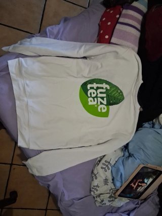 Sudadera blanca Fuze Tea