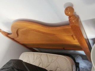Cabecero de madera