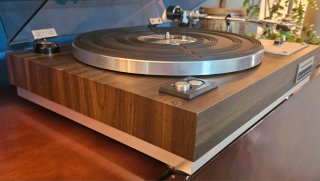 Tocadiscos Marantz 6100