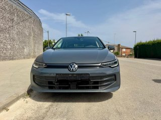Volkswagen Golf 2025