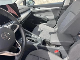 Volkswagen Golf 2025