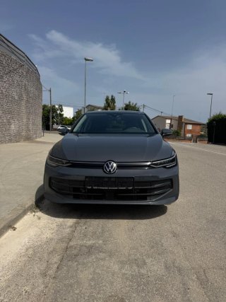Volkswagen Golf 2025