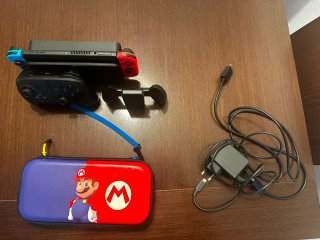 Nintendo Switch OLED Blu e Rosso