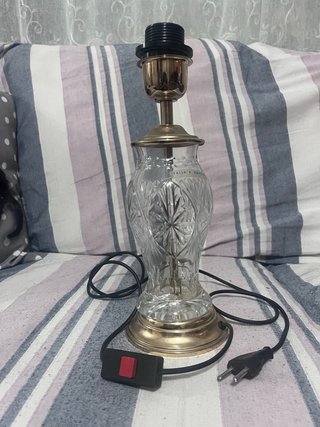 Lámpara de mesa cristal tallado vintage