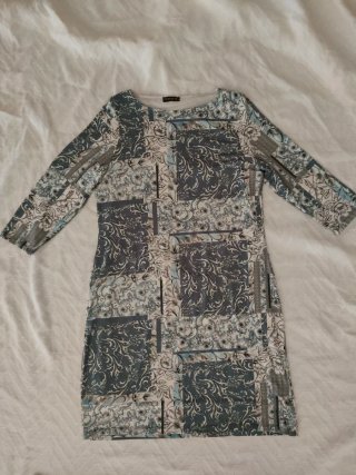 Vestido de punto estampado talla 46