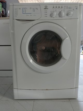 Lavadora Indesit WIDXL 126