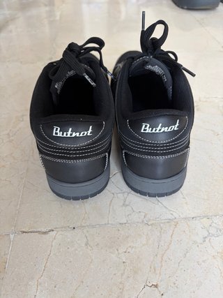 Zapatillas But not Talla 43 Negras