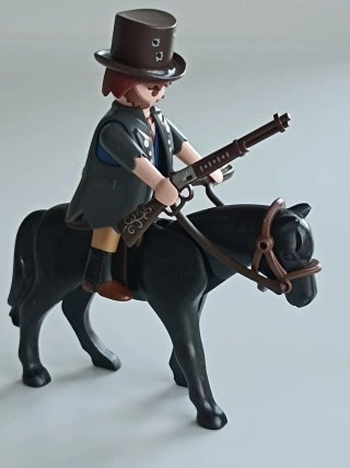 Playmobil jinete con caballo y rifle