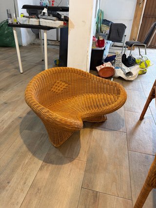 Conjunto mesa y sillón ratán