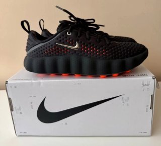 Nike Mind 002 T.37,5 Negras y Naranjas