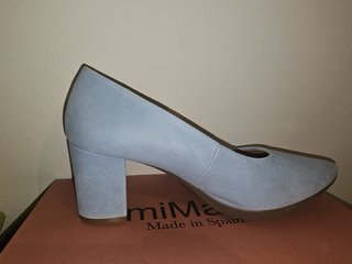Zapatos miMaO azules usados una vez