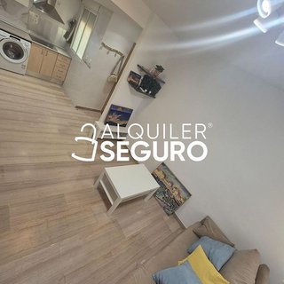 Piso en alquiler en Zona Ayuntamiento en Alhendín