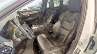 Volvo V90 Cross Country B4 AWD 197 CV MHEV (2021)
