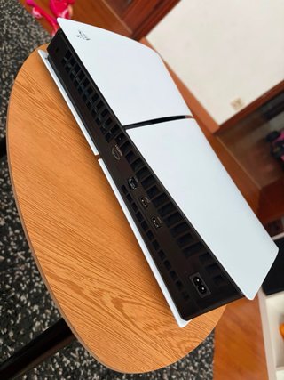 PS5 (Disco) 1TB + 2 Mandos