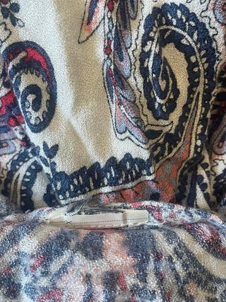 Blusa Cortefiel Estampada Talla L