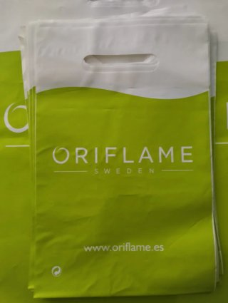 Borse Oriflame verdi e bianche
