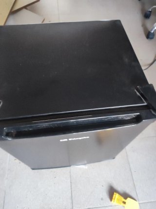 Nevera pequeña Orbegozo NVE 4500