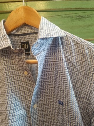 Camisa Pedro del Hierro azul y blanca