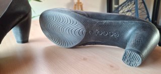 Zapatos de tacón negros talla 40
