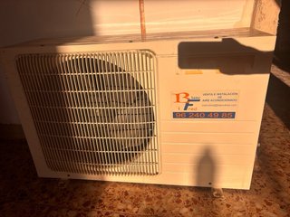 Aire Acondicionado Firstline Beige