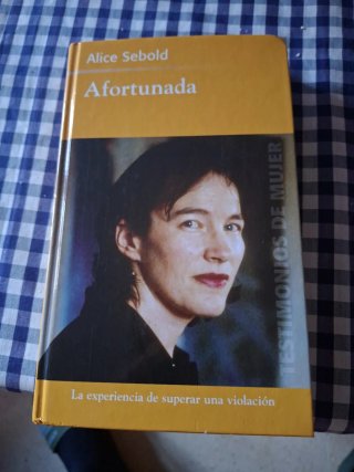 LIBRO AFORTUNADA