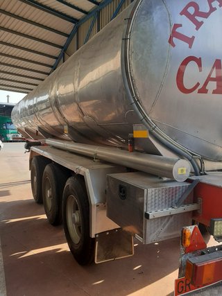 Semirremolque cisterna acero inoxidable