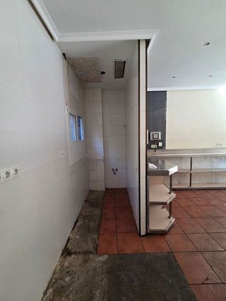 Local comercial en alquiler en Fontarrón en Madrid