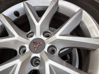 Llantas 16 con logo Cupra