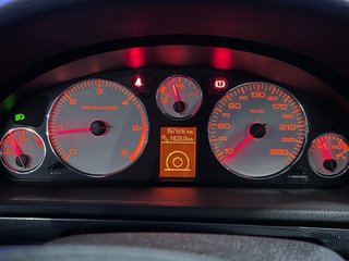 Peugeot 407 sw tipo-d-RHR 2004