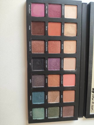 Paleta Sombras Urban Decay Born To Run