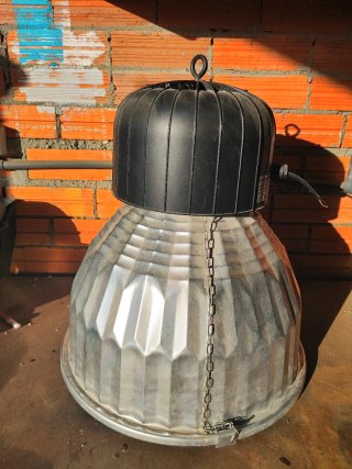 Lámpara industrial colgante metal beige