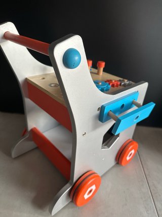 Correpasillos Bricokids Janod multiherramientas