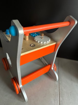 Correpasillos Bricokids Janod multiherramientas