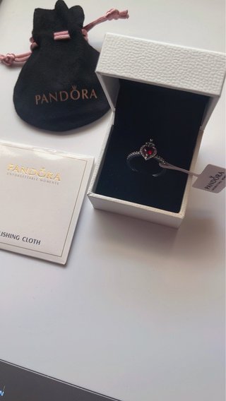 Anillo Corazón Reina Malvada Disney