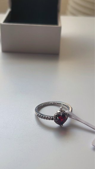Anillo Corazón Reina Malvada Disney