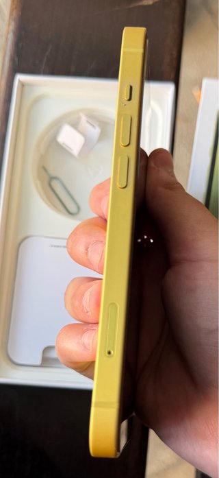 iPhone 14 Amarillo 128GB