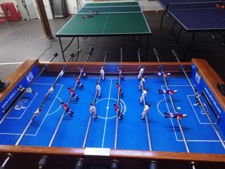 Futbolín Rem con monedero electrónico