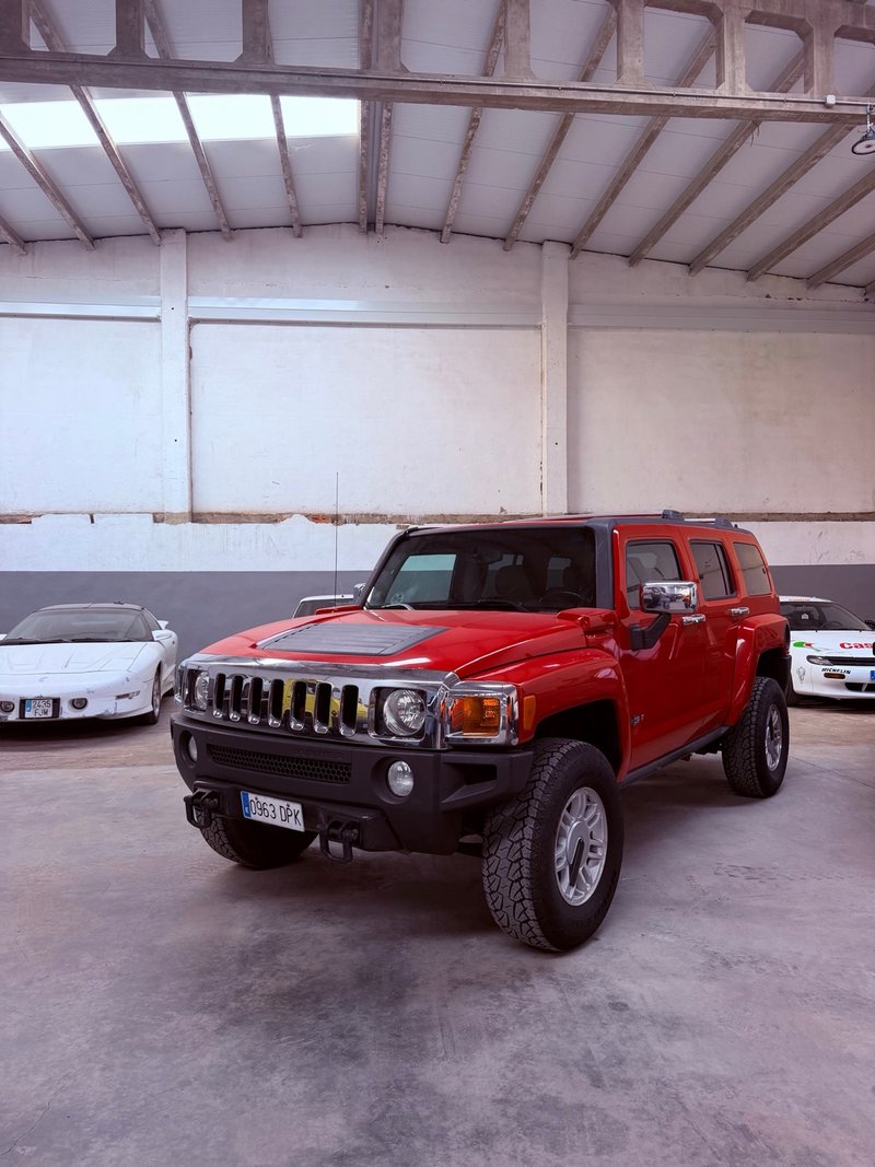 Hummer H3 - foto 1