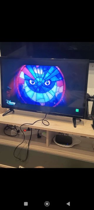 TV Thomson 32 Negra NO SMART TV