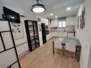 Alquiler habitación amueblada, Madrid.
