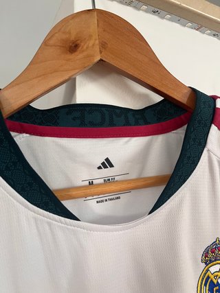 Camiseta madrileña blanca