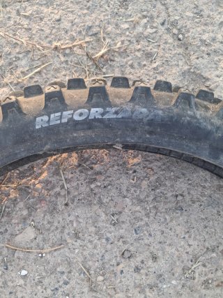 Rueda de moto  escucho ofertas disponible 2
