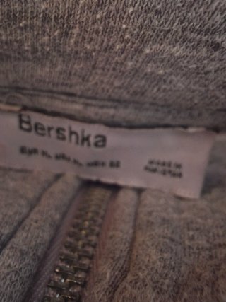 Sudadera Bershka oversize gris y beige XL