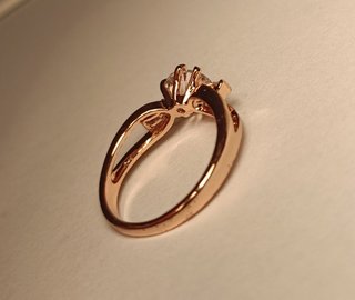 Anillo Oro Rosa Cristal Baguette