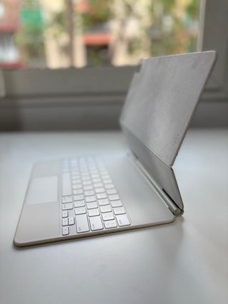 iPad Pro 12.9 M1 + Teclado Magic Keyboard