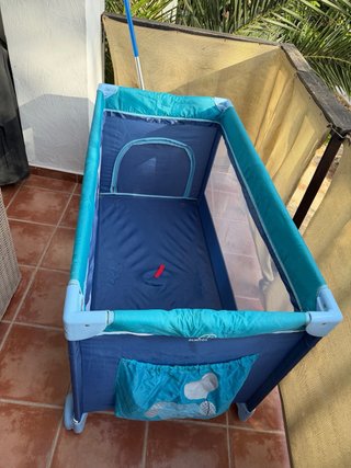 Cuna de viaje con colchón