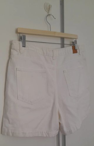 Pantalón corto blanco