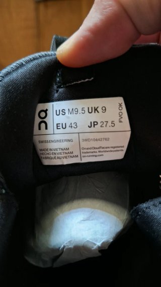 Zapatillas On Running Cloudsurfer Gris Talla 43