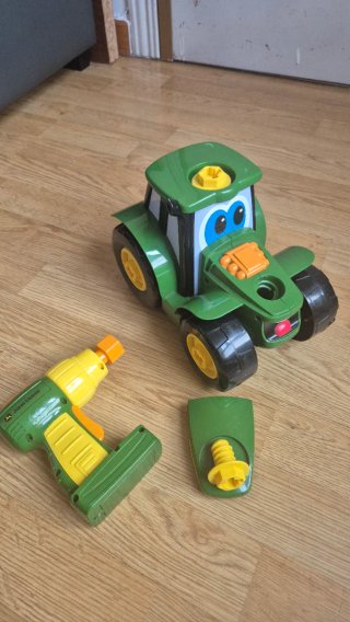 Tractor John Deere con Taladro Juguete