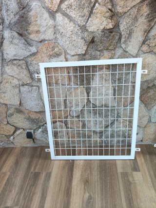 Puertas de hierro blancas